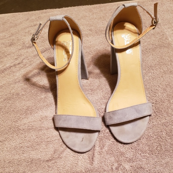 Shoes - Brash block heel shoe light blue Suede